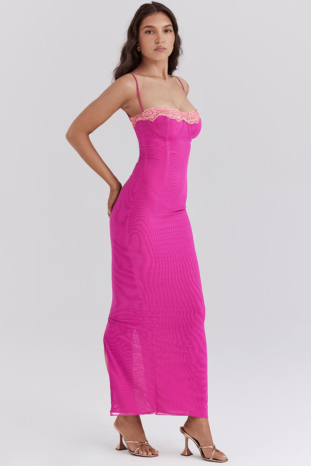Fay | Vestido Largo de Encaje con Abertura
