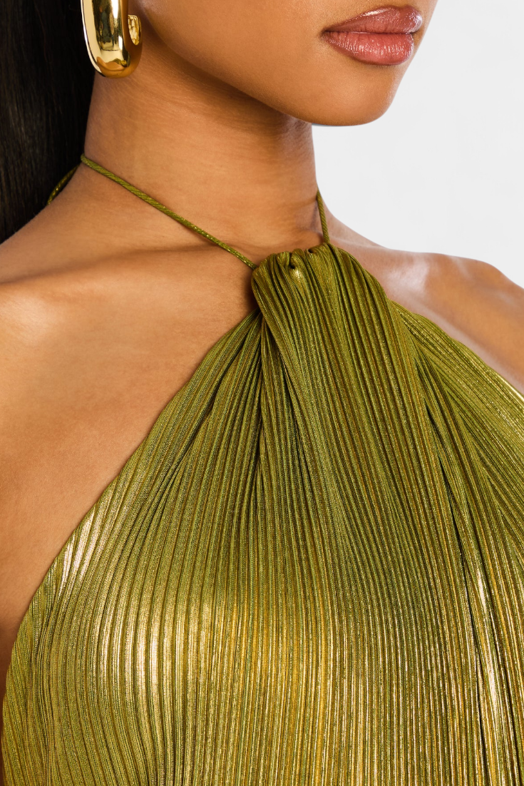 Emma - Vestido halter con espalda descubierta metalizado
