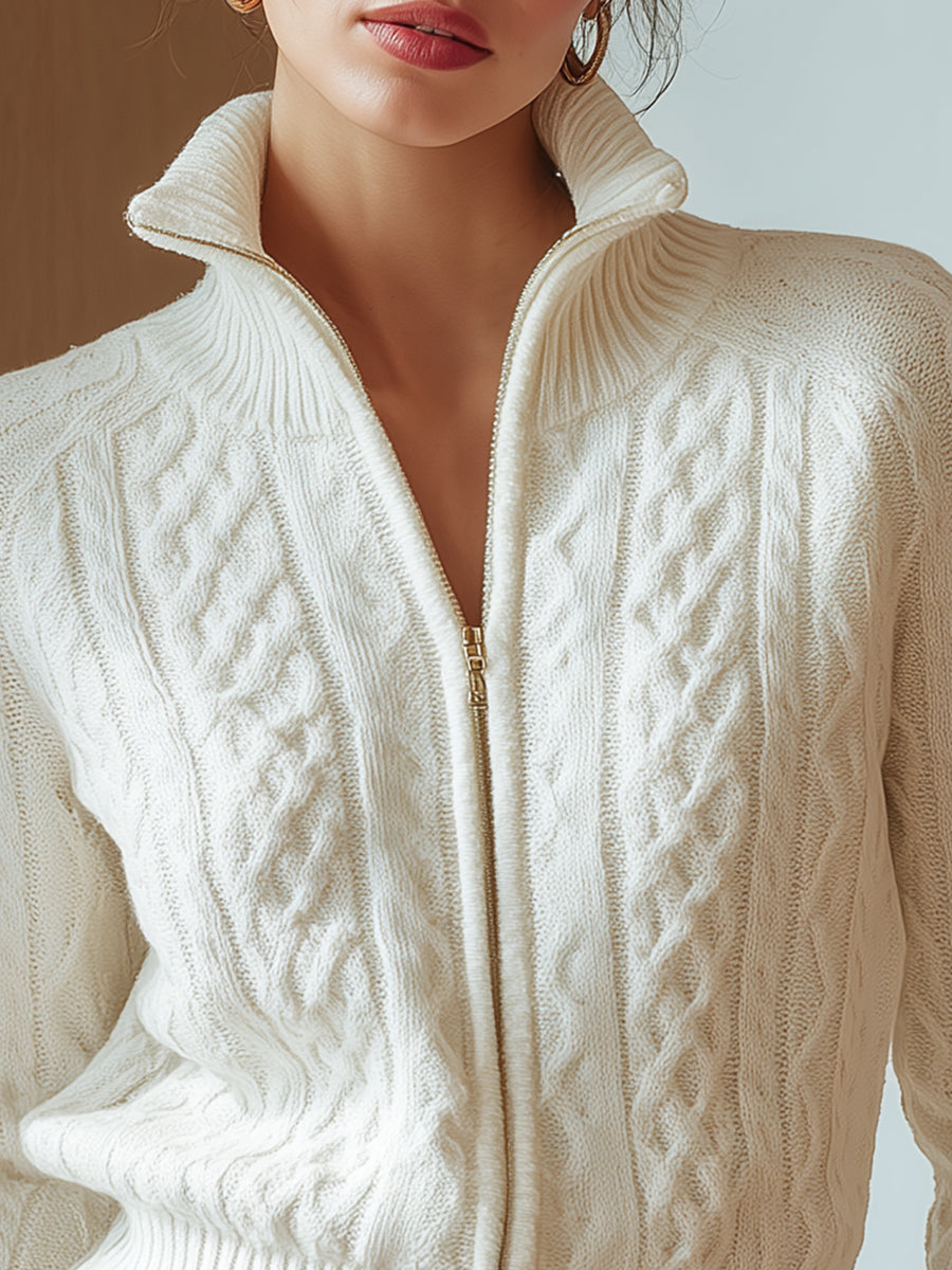 Célestine™ | Jersey de punto suave con cuello alto y estampado artístico