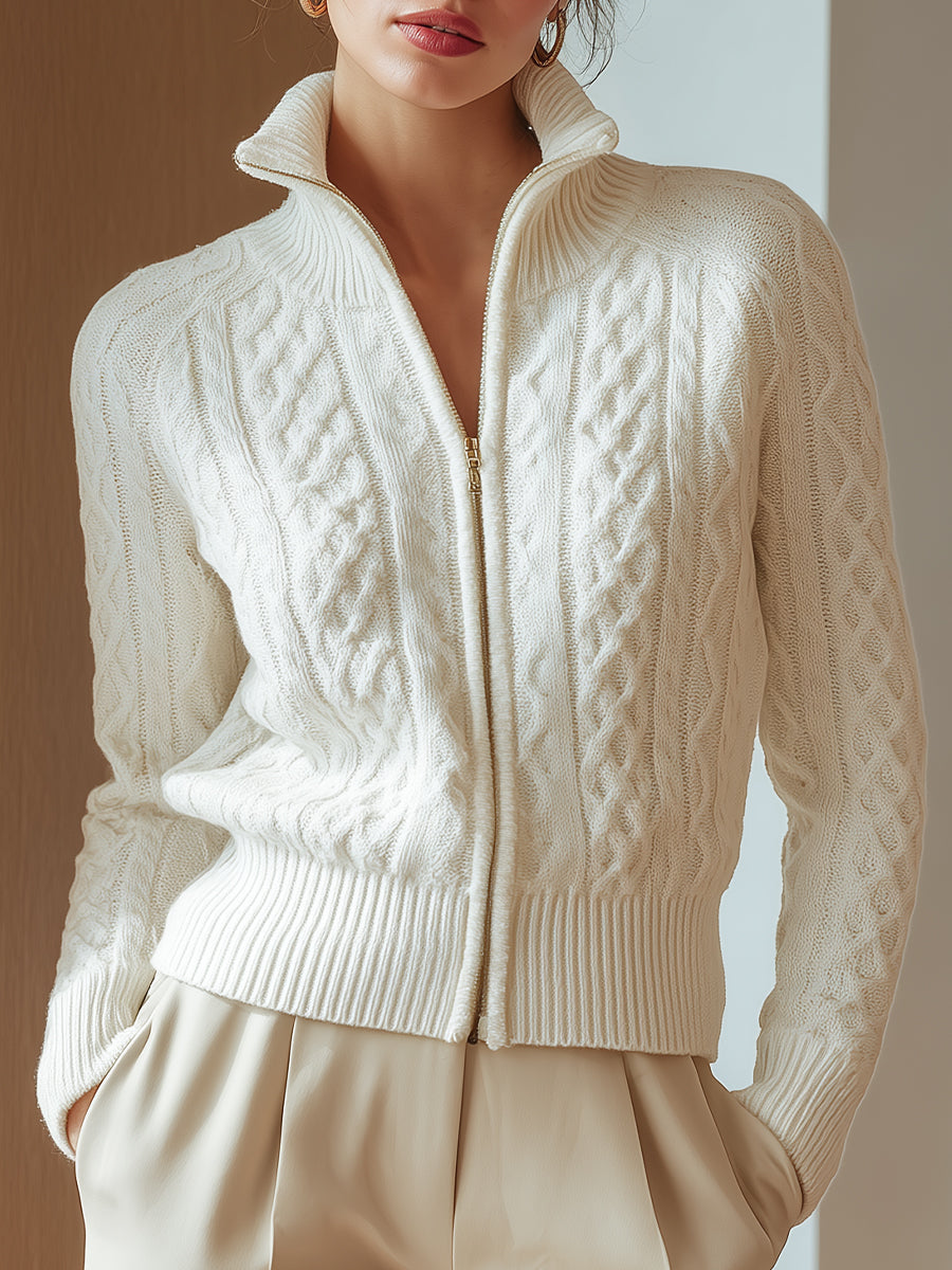 Célestine™ | Jersey de punto suave con cuello alto y estampado artístico