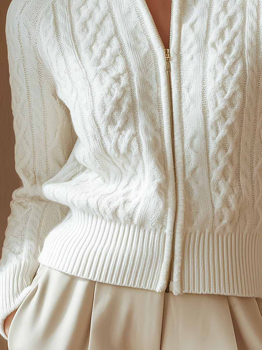 Célestine™ | Jersey de punto suave con cuello alto y estampado artístico