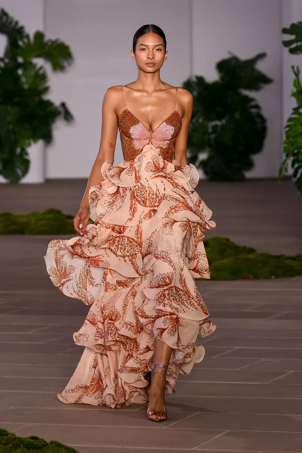 Nahia - Vestido con volantes
