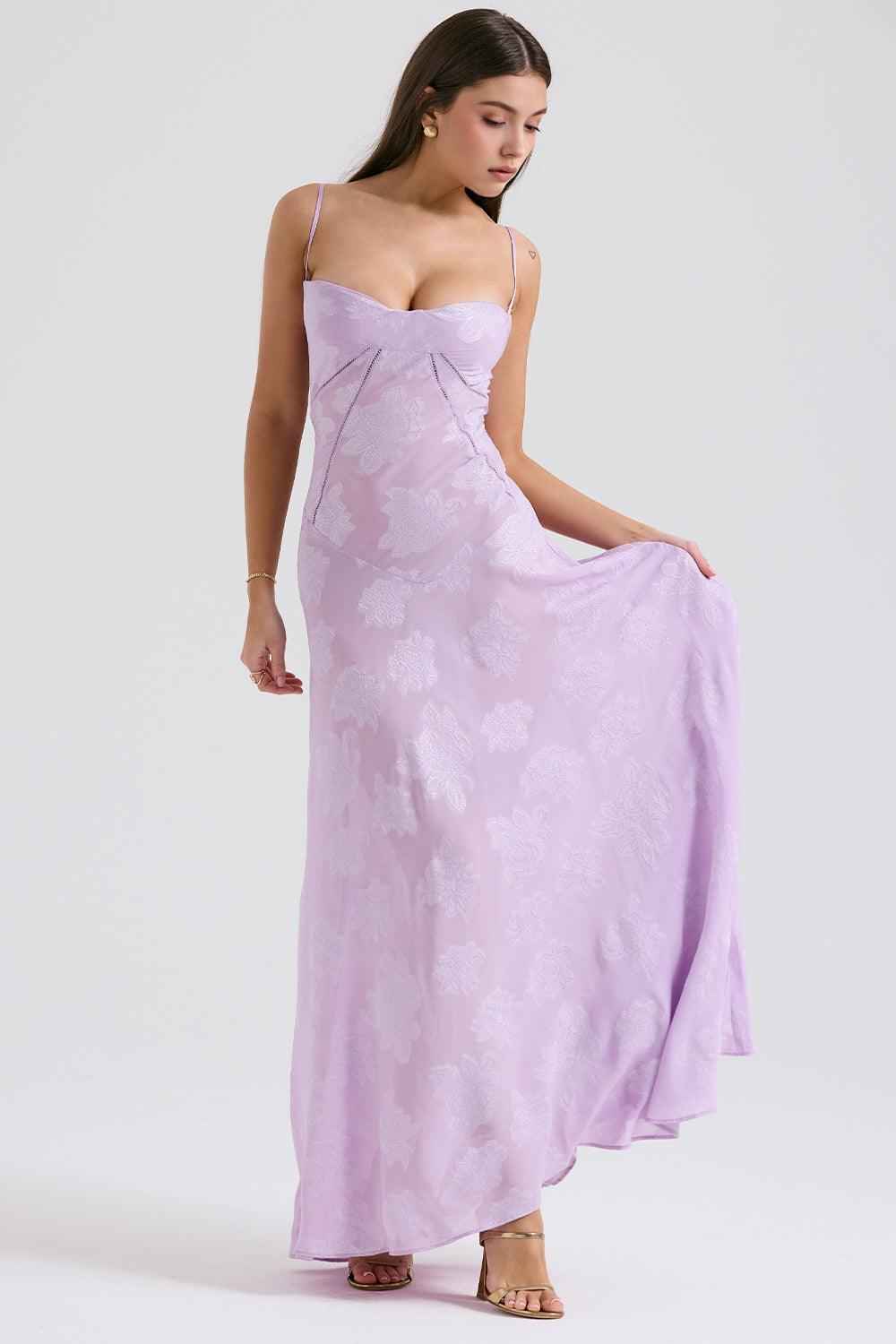 ISLA | Vestido Maxi con Escote Corazón y Cintura Ceñida
