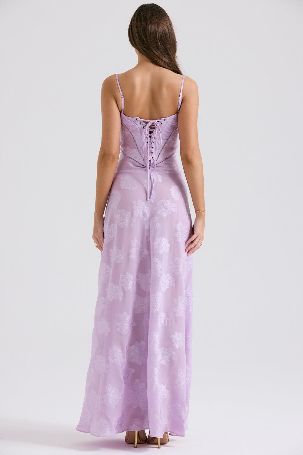ISLA | Vestido Maxi con Escote Corazón y Cintura Ceñida